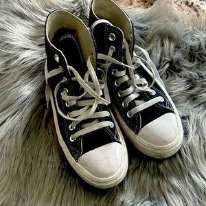 Black Platform Converse